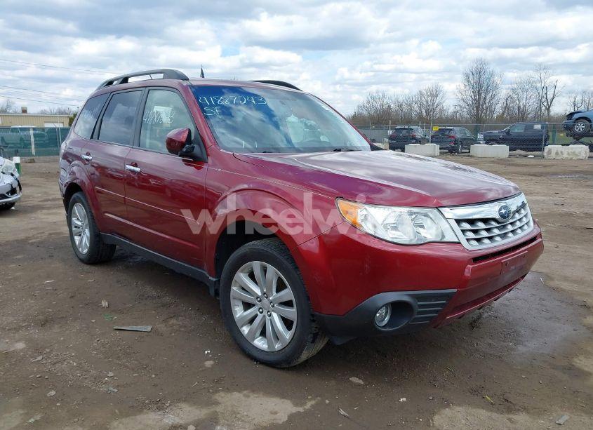 2011 Subaru Forester 2.5X LIMITED (VIN JF2SHBEC8BH776401) main photo
