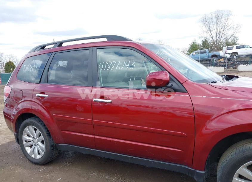 Photo 13 of 2011 Subaru Forester 2.5X LIMITED (VIN JF2SHBEC8BH776401)