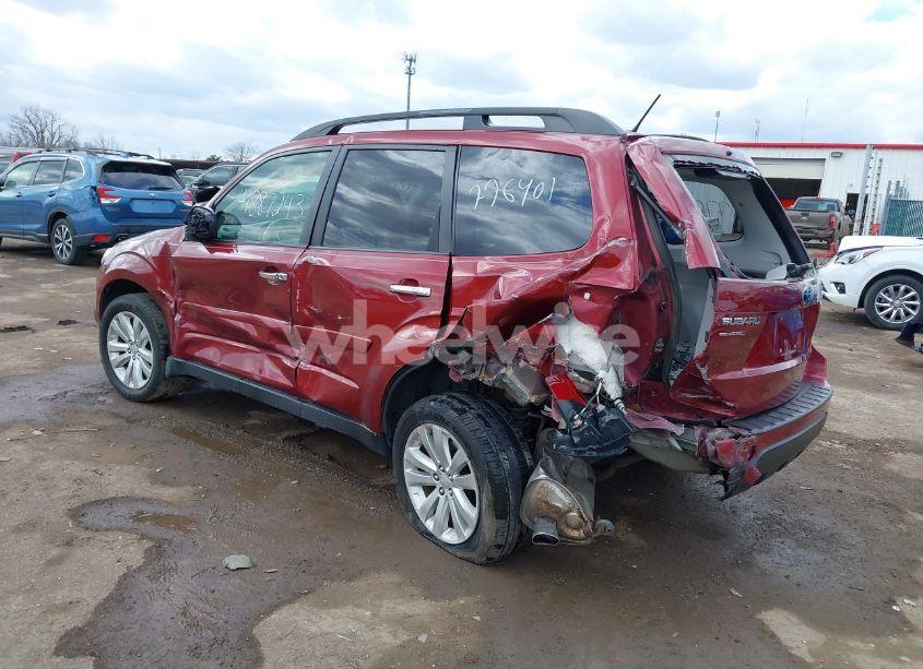 Photo 3 of 2011 Subaru Forester 2.5X LIMITED (VIN JF2SHBEC8BH776401)