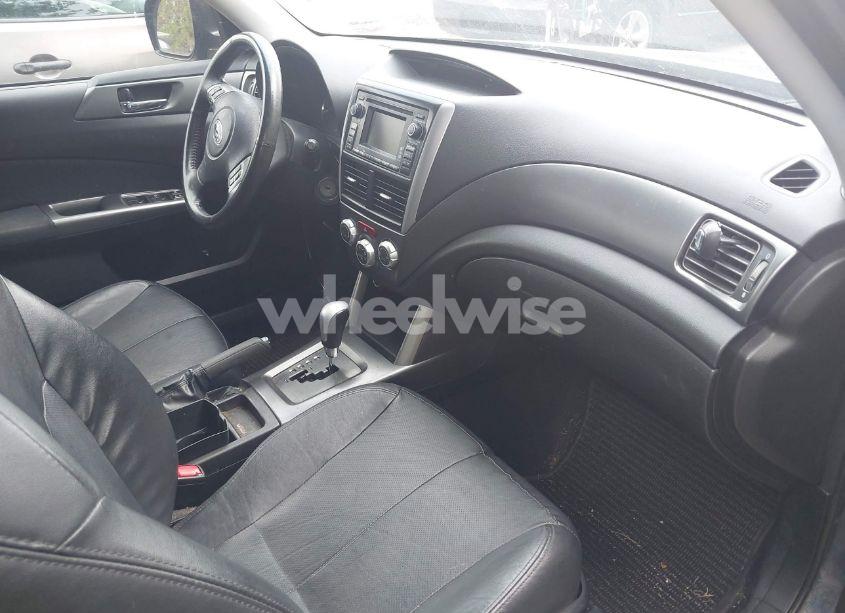 Photo 5 of 2012 Subaru Forester 2.5X LIMITED (VIN JF2SHBEC8CH414568)
