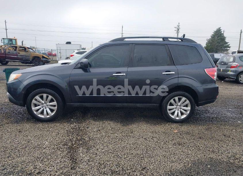 Photo 14 of 2011 Subaru Forester 2.5X LIMITED (VIN JF2SHBECXBH721478)