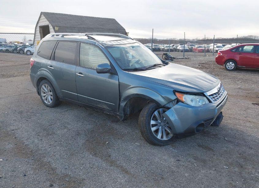 2011 Subaru Forester 2.5X TOURING (VIN JF2SHBGC0BH740912) main photo