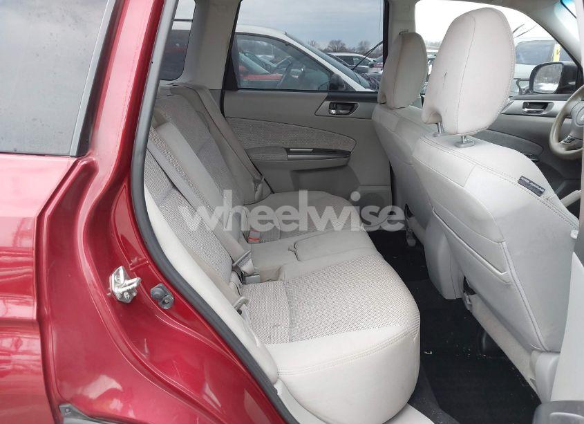 Photo 8 of 2012 Subaru Forester (VIN JF2SHGAC2CH468578)