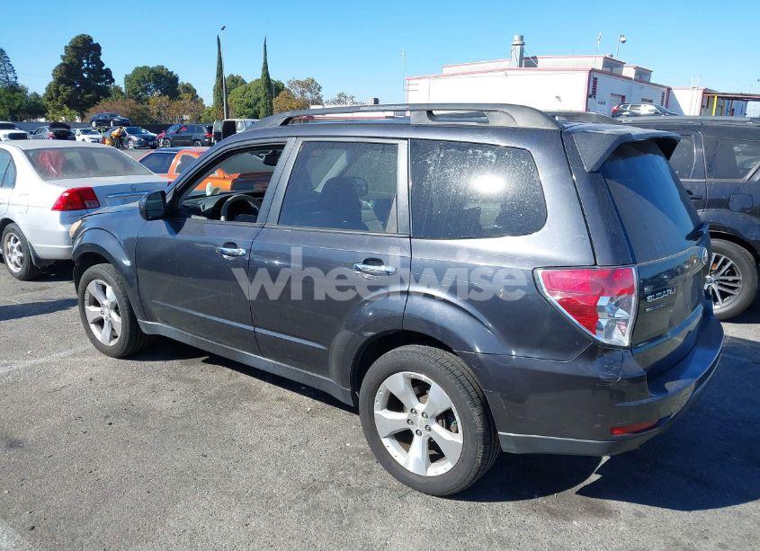Photo 3 of 2013 Subaru Forester 2.5XT PREMIUM (VIN JF2SHGAC6DH430594)