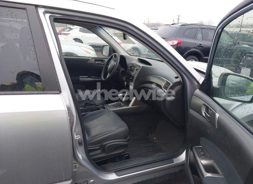Photo 5 of 2012 Subaru Forester 2.5XT TOURING (VIN JF2SHGGC2CH423499)