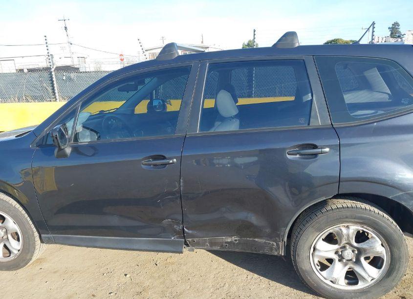 Photo 14 of 2014 Subaru Forester 2.5I (VIN JF2SJAAC0EH445465)