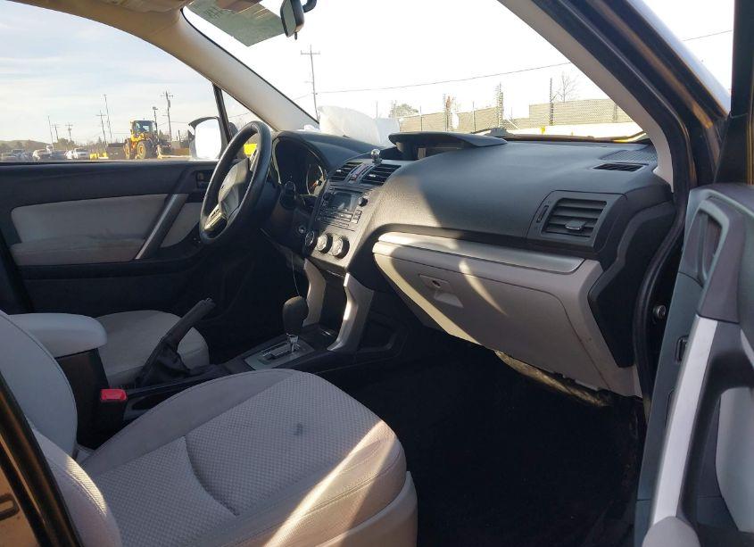 Photo 5 of 2014 Subaru Forester 2.5I (VIN JF2SJAAC0EH445465)