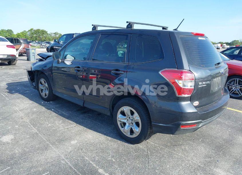 Photo 3 of 2015 Subaru Forester 2.5I (VIN JF2SJAAC0FG428267)