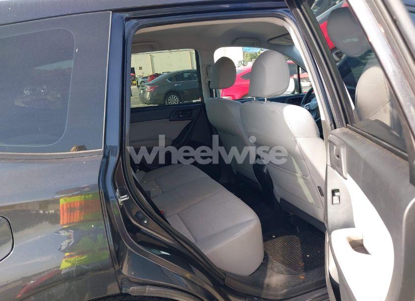 Photo 8 of 2015 Subaru Forester 2.5I (VIN JF2SJAAC0FG428267)