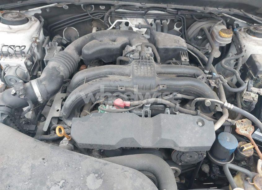 Photo 10 of 2015 Subaru Forester 2.5I (VIN JF2SJAAC0FH444916)