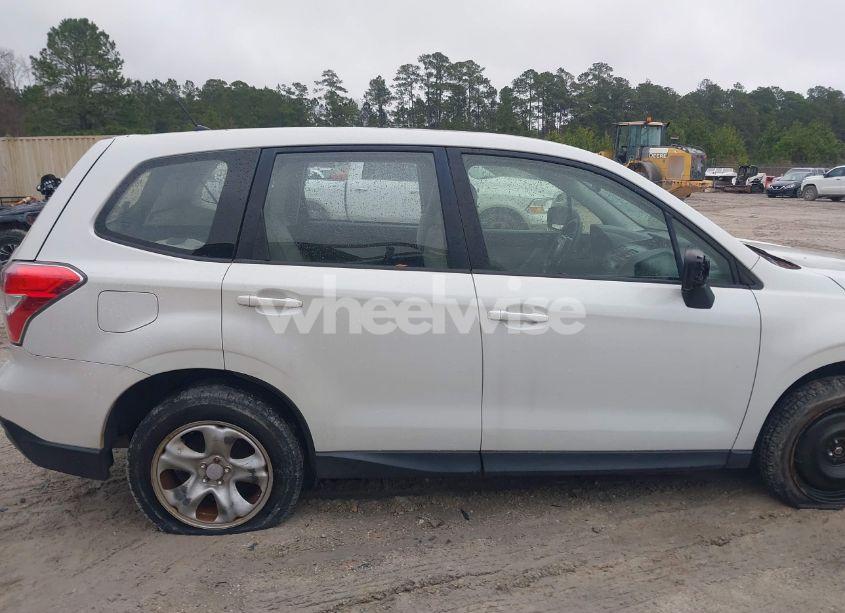 Photo 13 of 2015 Subaru Forester 2.5I (VIN JF2SJAAC0FH444916)