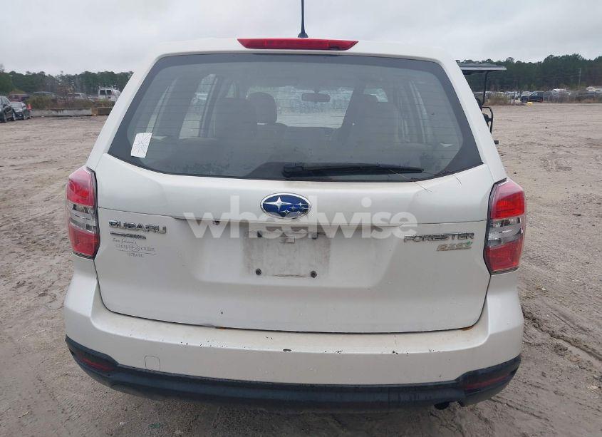 Photo 16 of 2015 Subaru Forester 2.5I (VIN JF2SJAAC0FH444916)