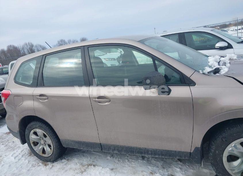 Photo 14 of 2015 Subaru Forester 2.5I (VIN JF2SJAAC0FH467516)