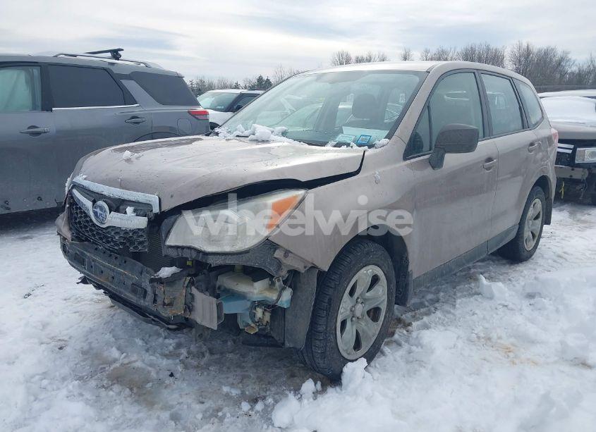 Photo 2 of 2015 Subaru Forester 2.5I (VIN JF2SJAAC0FH467516)