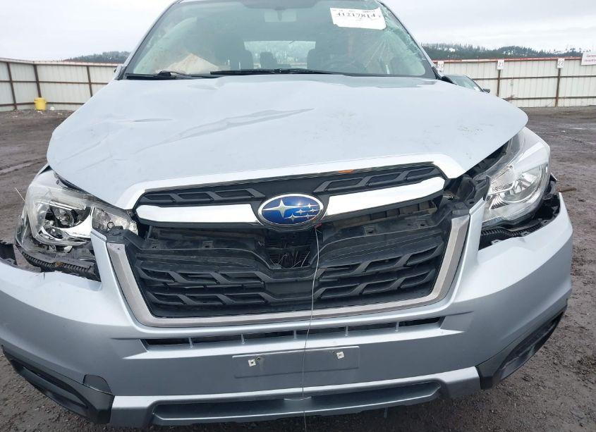 Photo 6 of 2017 Subaru Forester 2.5I (VIN JF2SJAAC1HG457943)