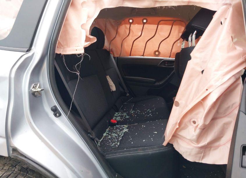 Photo 8 of 2017 Subaru Forester 2.5I (VIN JF2SJAAC1HG457943)