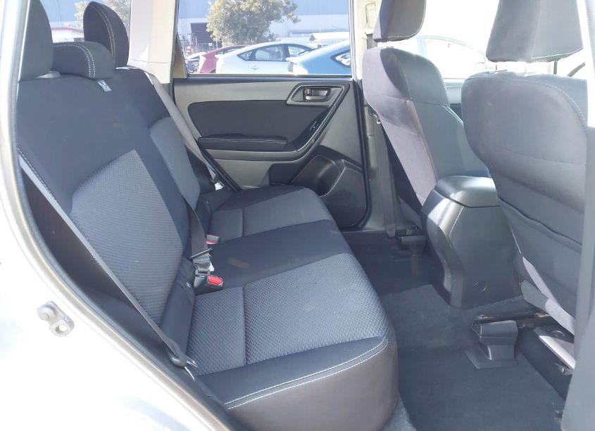 Photo 8 of 2014 Subaru Forester 2.5I (VIN JF2SJAAC2EH415349)