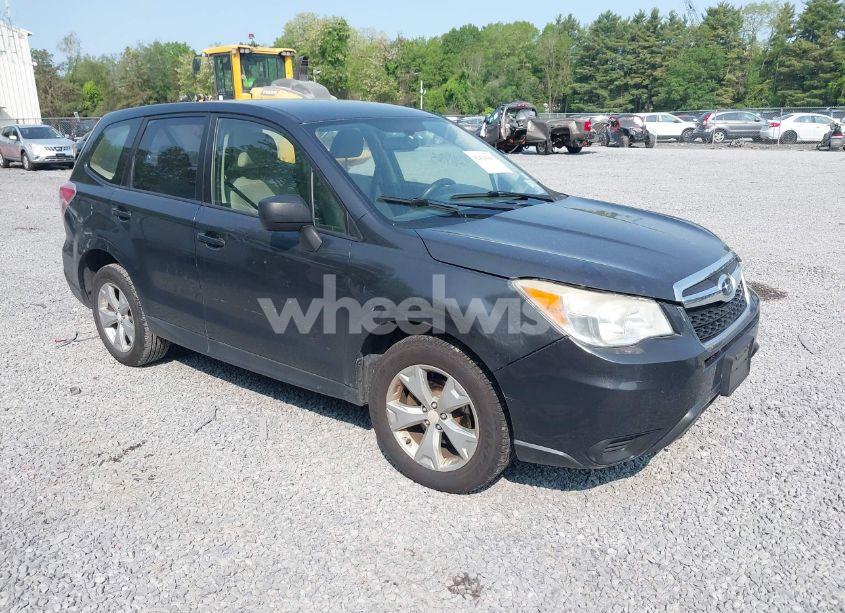 2014 Subaru Forester 2.5I (VIN JF2SJAAC2EH433947) main photo