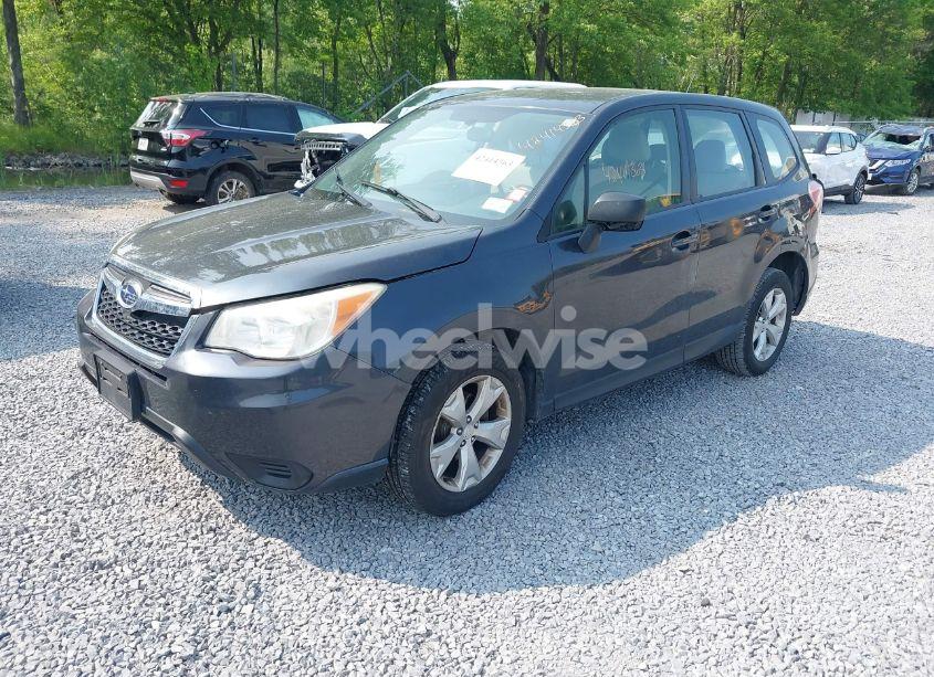 Photo 2 of 2014 Subaru Forester 2.5I (VIN JF2SJAAC2EH433947)