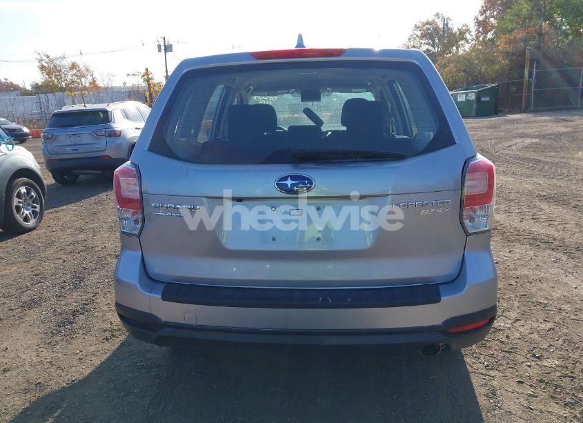 Photo 16 of 2017 Subaru Forester 2.5I (VIN JF2SJAAC2HG593014)