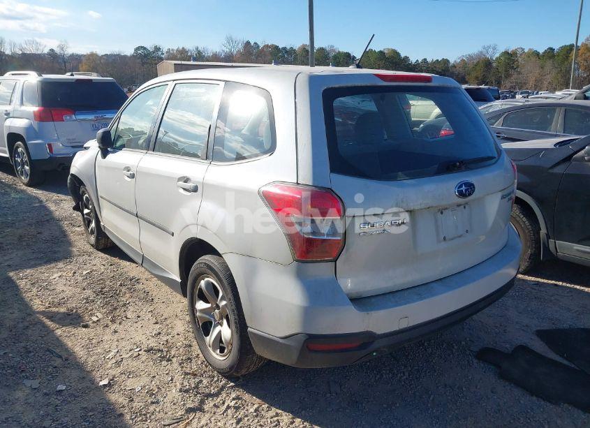 Photo 3 of 2014 Subaru Forester 2.5I (VIN JF2SJAAC4EG414600)