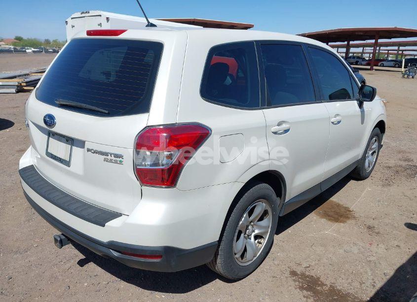 Photo 4 of 2014 Subaru Forester 2.5I (VIN JF2SJAAC4EG442770)