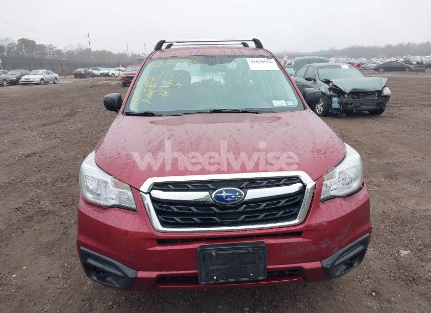 Photo 12 of 2018 Subaru Forester 2.5I (VIN JF2SJAAC4JG537677)
