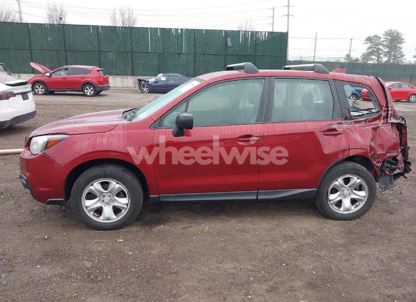 Photo 14 of 2018 Subaru Forester 2.5I (VIN JF2SJAAC4JG537677)