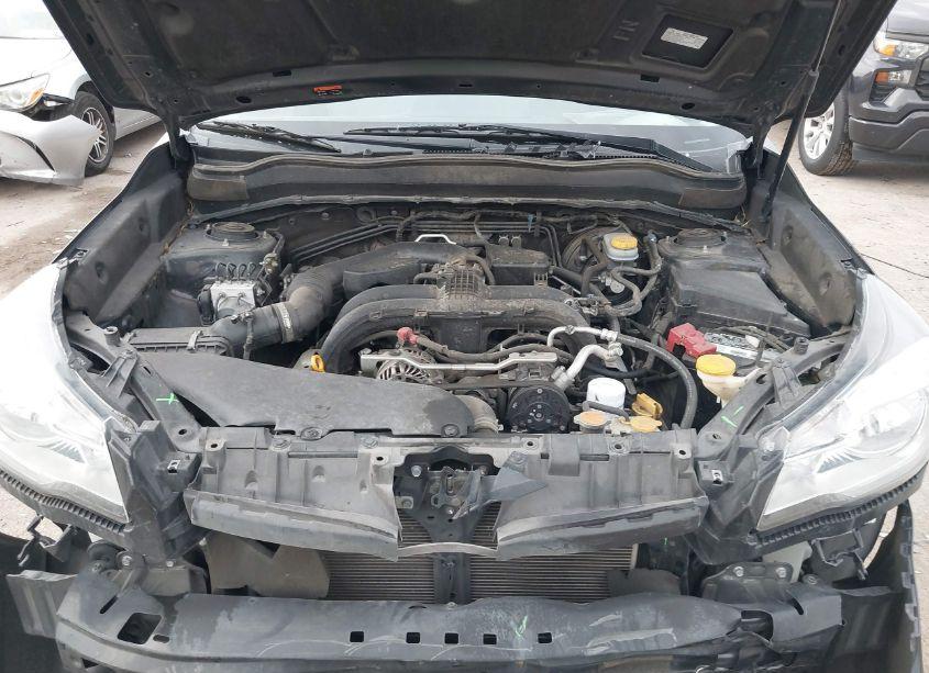 Photo 10 of 2018 Subaru Forester 2.5I (VIN JF2SJAAC4JH611061)