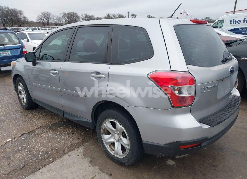 Photo 3 of 2014 Subaru Forester 2.5I (VIN JF2SJAAC5EG453602)