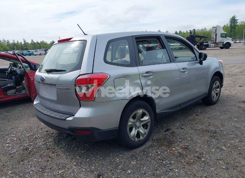 Photo 4 of 2015 Subaru Forester 2.5I (VIN JF2SJAAC5FG502119)