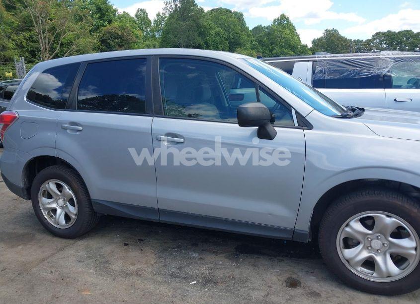 Photo 13 of 2016 Subaru Forester 2.5I (VIN JF2SJAAC5GH404042)