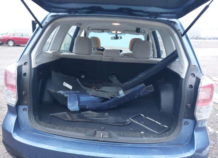 Photo 12 of 2018 Subaru Forester 2.5I (VIN JF2SJAAC5JG511671)