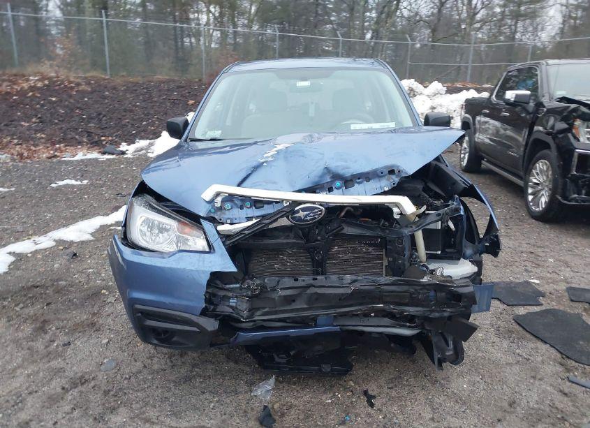 Photo 13 of 2018 Subaru Forester 2.5I (VIN JF2SJAAC5JG511671)