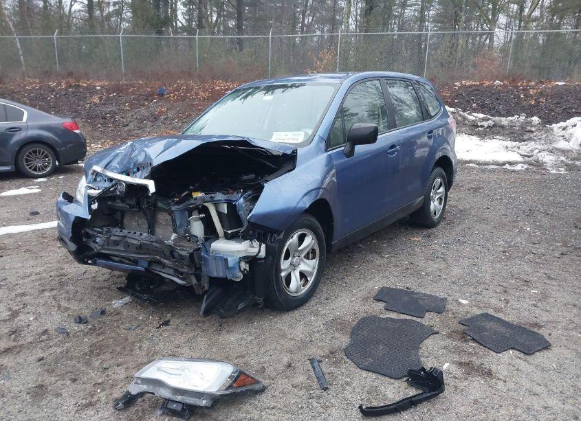 Photo 2 of 2018 Subaru Forester 2.5I (VIN JF2SJAAC5JG511671)