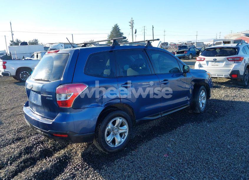 Photo 4 of 2014 Subaru Forester 2.5I (VIN JF2SJAAC6EH414835)