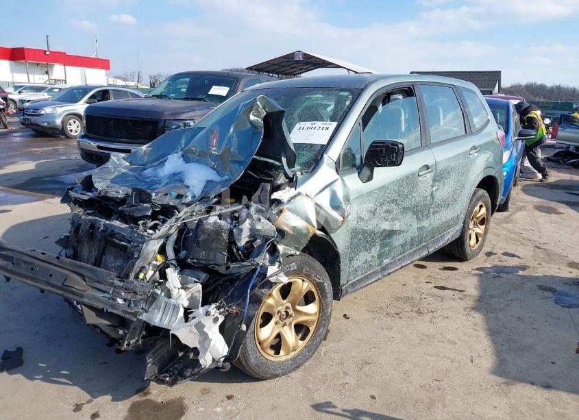 Photo 2 of 2018 Subaru Forester 2.5I (VIN JF2SJAAC6JG598724)