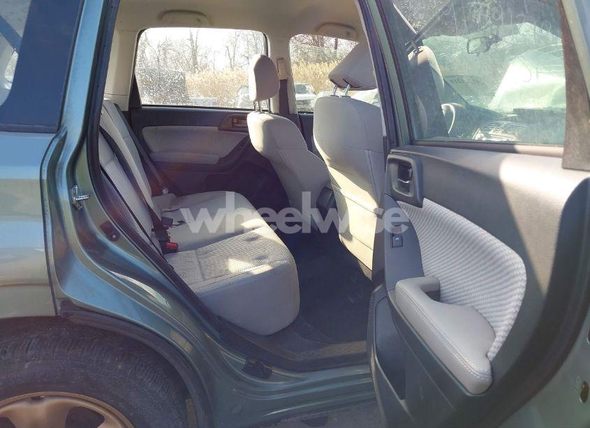 Photo 8 of 2018 Subaru Forester 2.5I (VIN JF2SJAAC6JG598724)