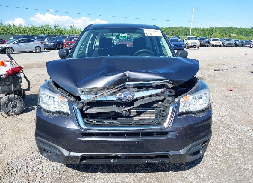 Photo 11 of 2018 Subaru Forester 2.5I (VIN JF2SJAAC6JH525816)