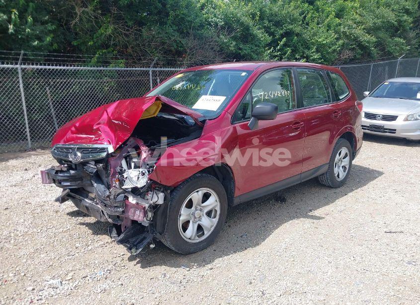 Photo 2 of 2018 Subaru Forester 2.5I (VIN JF2SJAAC6JH541420)