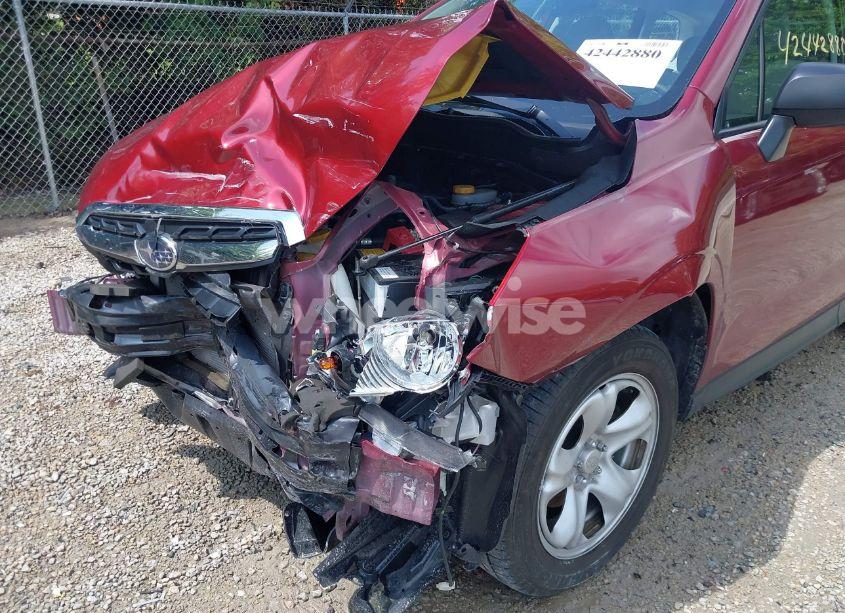 Photo 6 of 2018 Subaru Forester 2.5I (VIN JF2SJAAC6JH541420)