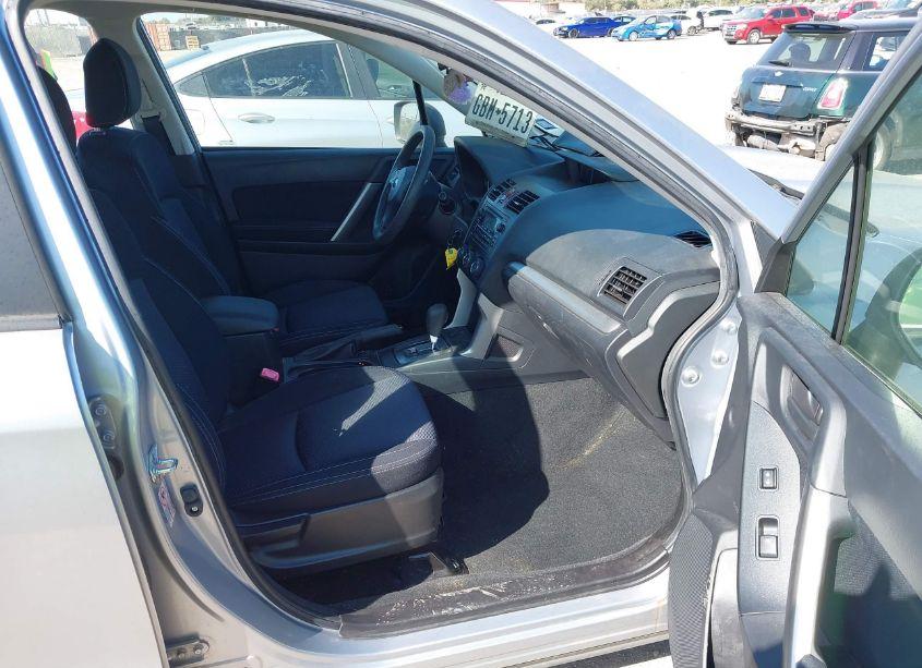 Photo 5 of 2015 Subaru Forester 2.5I (VIN JF2SJAAC7FH836775)