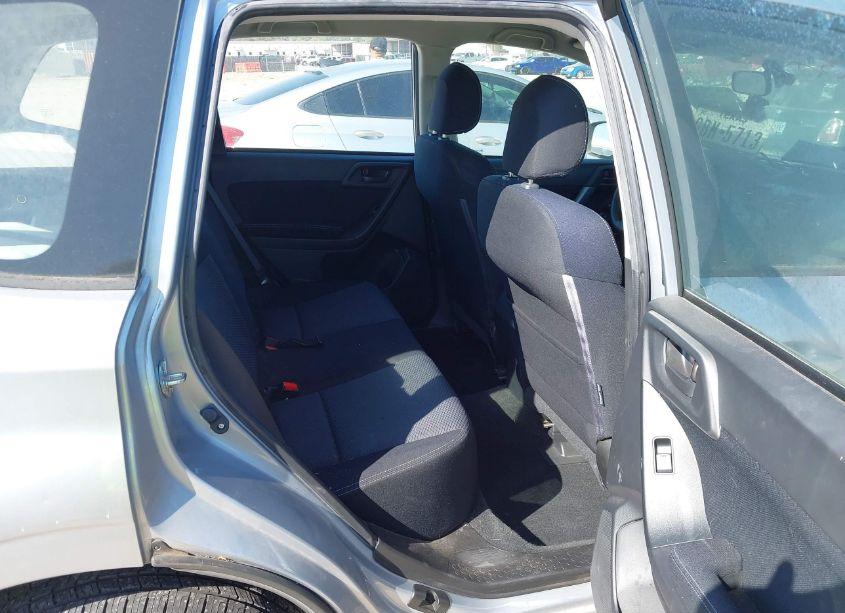 Photo 8 of 2015 Subaru Forester 2.5I (VIN JF2SJAAC7FH836775)