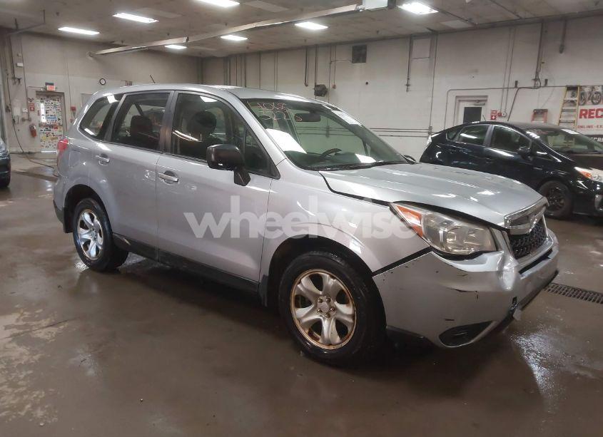 2014 Subaru Forester 2.5I (VIN JF2SJAAC8EH442118) main photo