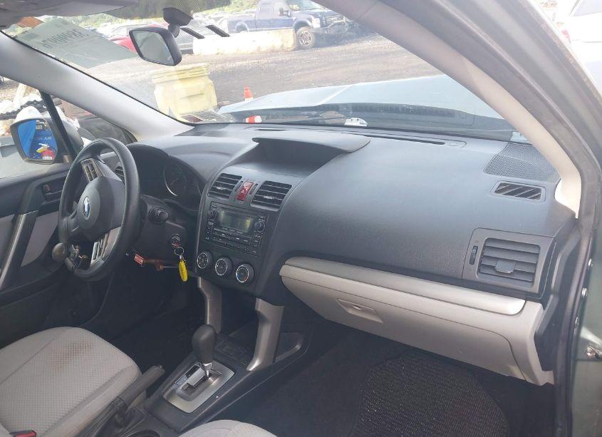 Photo 5 of 2015 Subaru Forester 2.5I (VIN JF2SJAAC8FH818303)