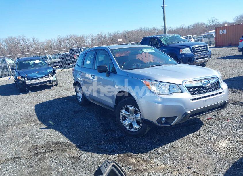 2016 Subaru Forester 2.5I (VIN JF2SJAAC8GH475641) main photo