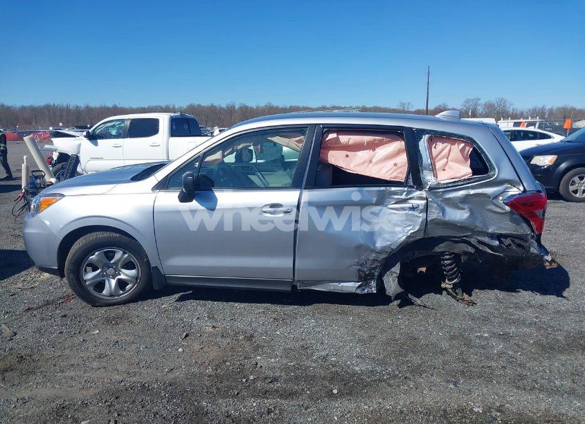 Photo 14 of 2016 Subaru Forester 2.5I (VIN JF2SJAAC8GH475641)