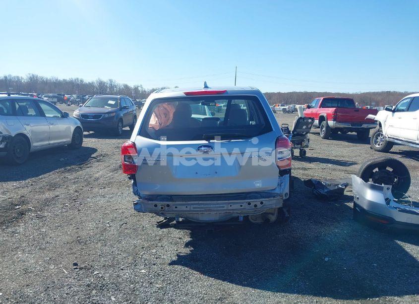 Photo 16 of 2016 Subaru Forester 2.5I (VIN JF2SJAAC8GH475641)