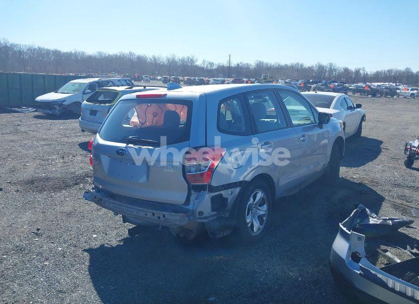 Photo 4 of 2016 Subaru Forester 2.5I (VIN JF2SJAAC8GH475641)