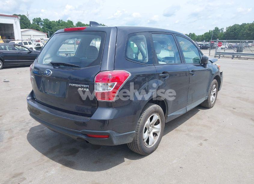 Photo 4 of 2016 Subaru Forester 2.5I (VIN JF2SJAAC8GH484890)